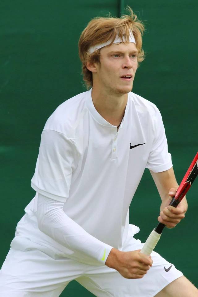 应裁判判罚 应裁判判罚