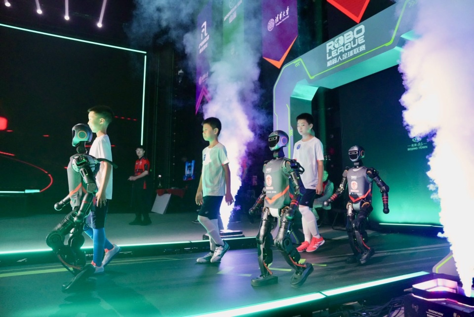 向规范化发 向规范化发
